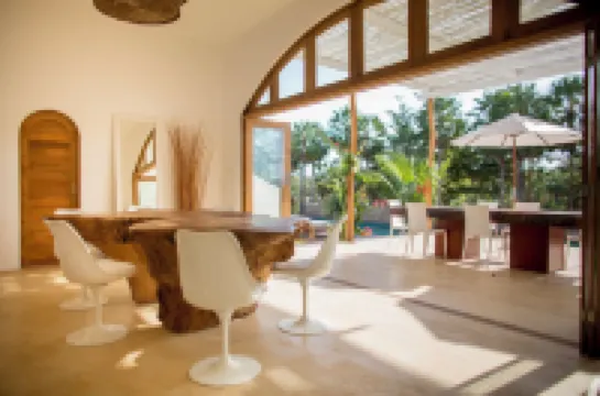 Villa Paz - la Villa Group