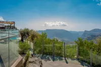 Sahab Resort and Spa - Mountain view
