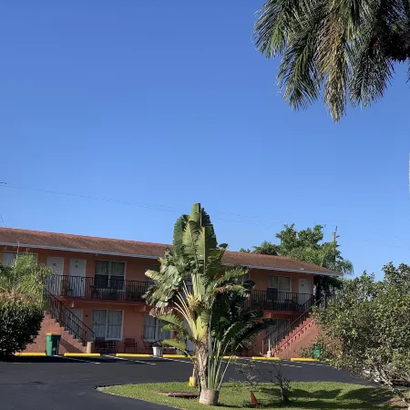 Conty's Motel