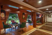 Welcomhotel by ITC Hotels, Pine N Peak, Pahalgam - Pet friendly