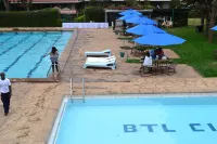 Btl Christian International Conference Centre - piscina