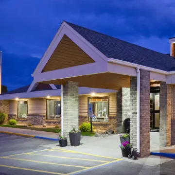 AmericInn by Wyndham Fargo West Acres