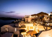 Kaleidoscope Cave Houses Hôtels à : Oia