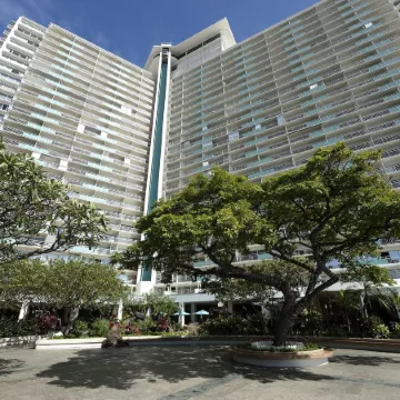 Ilikai Hotel & Luxury Suites
