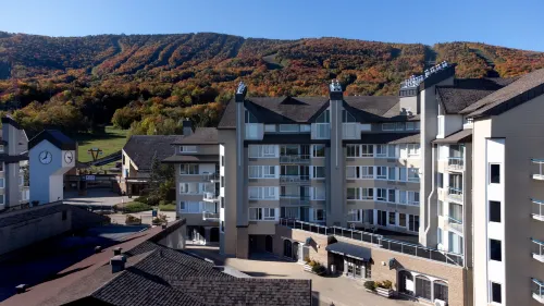 Hébergement Mont-Ste-Anne Condos Hotels in Beaupre
