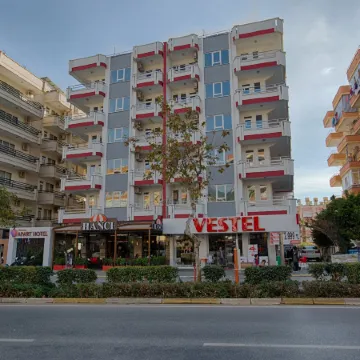 Hma Hotel & Suites Отели рядом с достопримечательностью «Пляж Клеопатры»