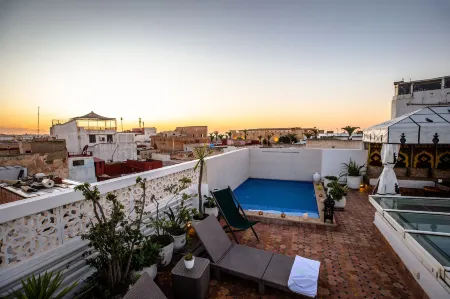 Dar Kika Salam by Dks Отели рядом с достопримечательностью «Минарет Хасана»