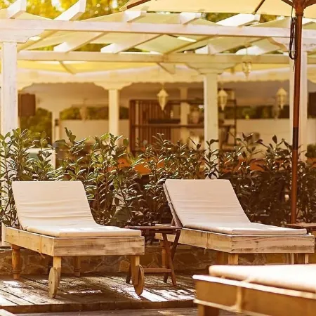 The Cliff Beach & Spa Hotel Отели в г. Обзор