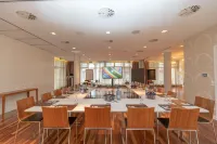 Romantik Hotel Kleber Post Hotels in Altheim