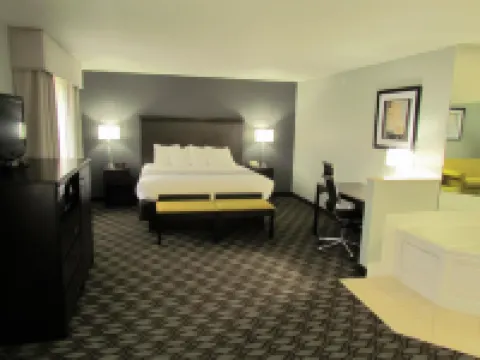 Oak Hill Inn & Suites Отели в г. 