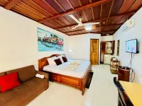 Veivaag Lodge Hotels in Sekondi-Takoradi