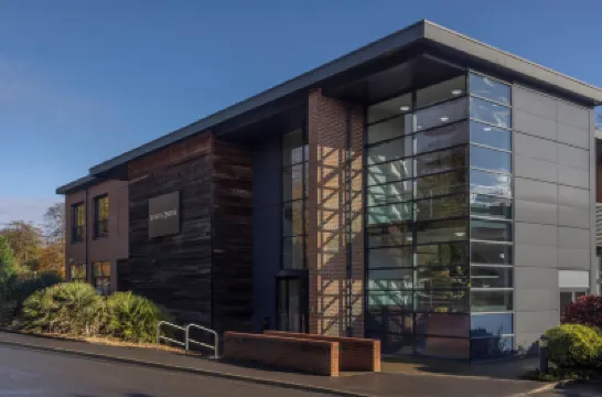 松樹林希爾頓逸林高爾夫水療度假村 酒店