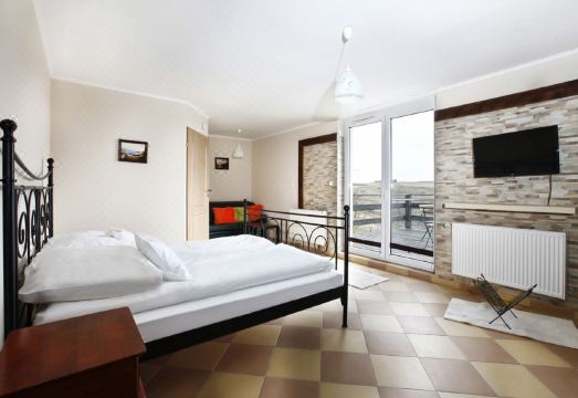 3. 포트 리바키..