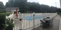 Holiday Inn Express & Suites CONOVER (HICKORY AREA) by IHG - Pools