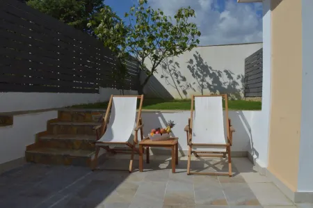 Anagenessis Suites & Spa Resort - Adults Only Отели рядом с достопримечательностью «Остров Черепашки»