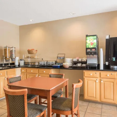 Knights Inn Allentown