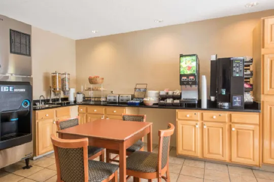 阿倫敦騎士酒店