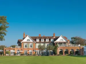 Chewton Glen Hotel - an Iconic Luxury Hotel