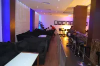 Gokulam Park Sabari-Siruseri Sipcot - bars