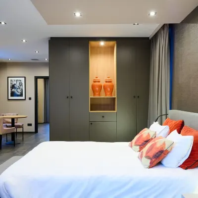 Les Tanneurs Hotels near Namur Station