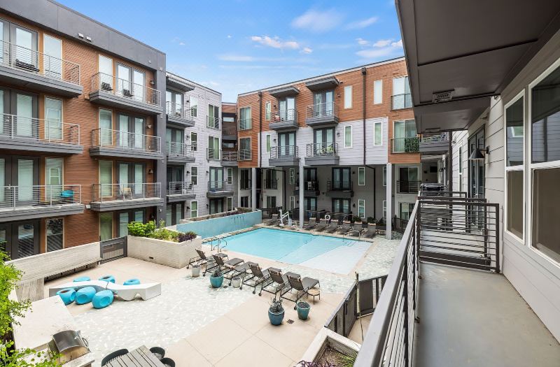 Placemakr Austin Downtown, Apartments by Hilton photo 2