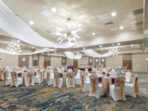 Holiday Inn CLEVELAND-S INDEPENDENCE by IHG Hotels in Independence