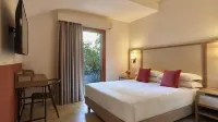 Calaserena Resort Hotels in Torre Delle Stelle (Maracalagonis)