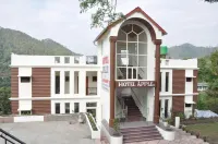 Hotel Apple Inn Hotels near Tripureswari and Balaji Mandir