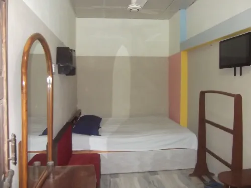 Azmiry Residential Hotel - 3 étoiles
