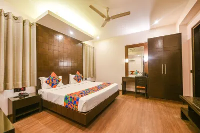 FabHotel Aashraye Отели в г. Калкаджи