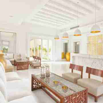 Jaz Neo Almazino, Almaza Bay Others