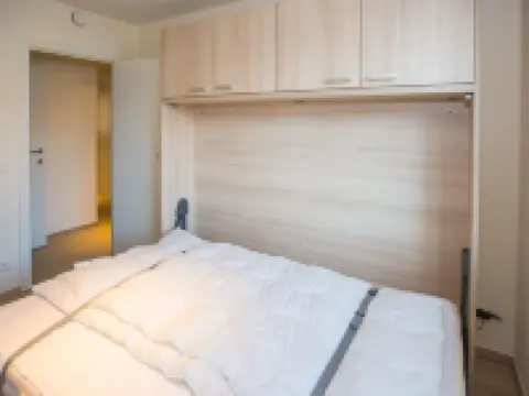 位置優越的寬敞現代Riva