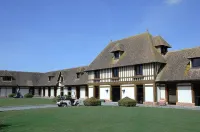 Amirauté Hôtel Golf Deauville Hotels in Touques