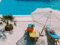 Vila Milo - Pools