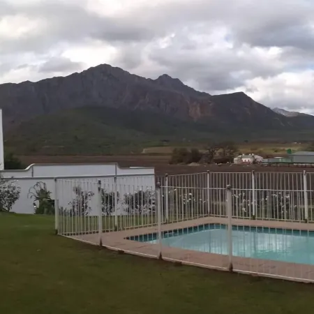 Leipzig Country House & Winery Отели в г. Вустер