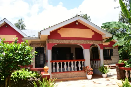 The Gladstone House - Homestays