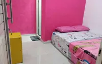 Pinky Guest House - Pensions