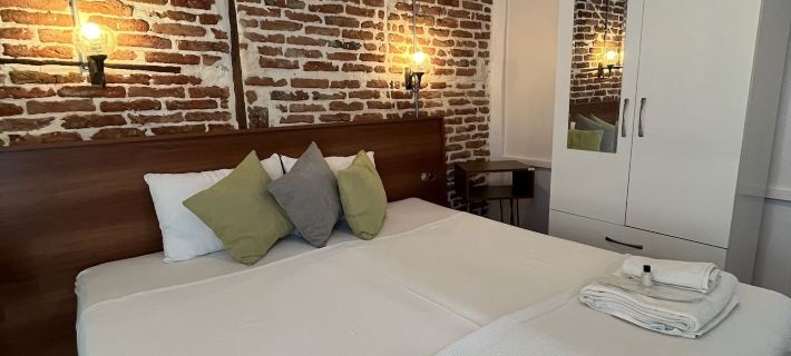 Macide Hanım Konağı Ayvalık otelleri