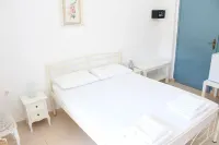 Mare Blue Ios - Homestays