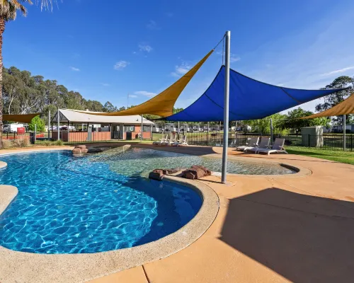 Discovery Parks - Maidens Inn Hotels in Moama