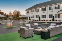 Hotel One75 - parking