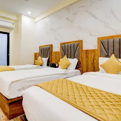 HOTEL BREEZE BAY Hotels near Lokmanya Tilak Station