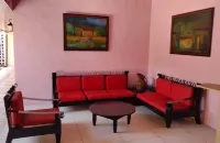 Casa Rosada Hotels in Леон