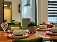 Radford House - Villas