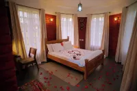 볼로티 캠프 리조트