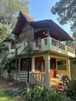 Sohum Spiritual Resort Hotels in Niravade