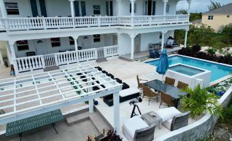 New Condo with Sea View
