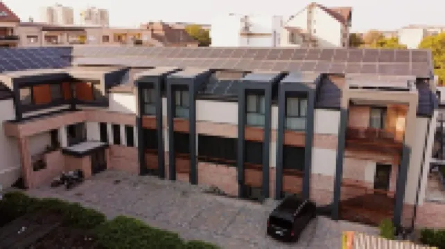 No Pardon Hotel Hotel di 