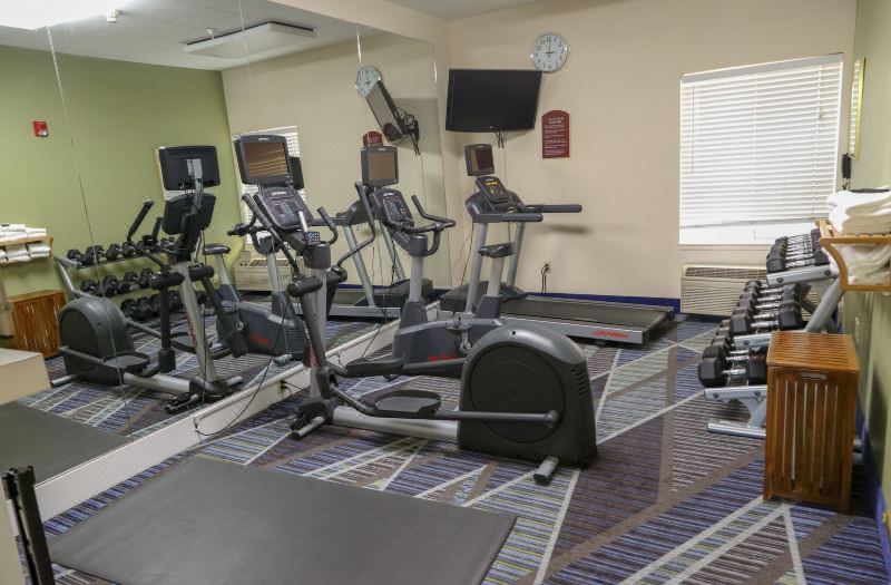 Holiday Inn Express & Suites Berkeley by IHG photo 5
