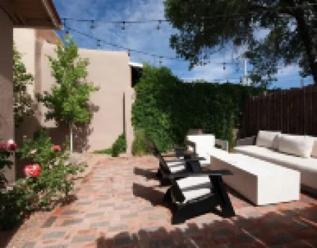 Palace Modern Residences at the Railyard Hotel a 